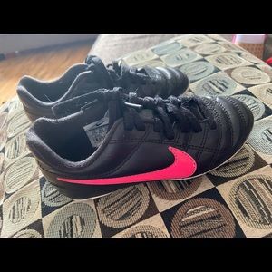 Girls Nike Soccer Cleats
